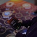 Gra „Kosmos” – edukacyjna ścieżka planetarna do skakania